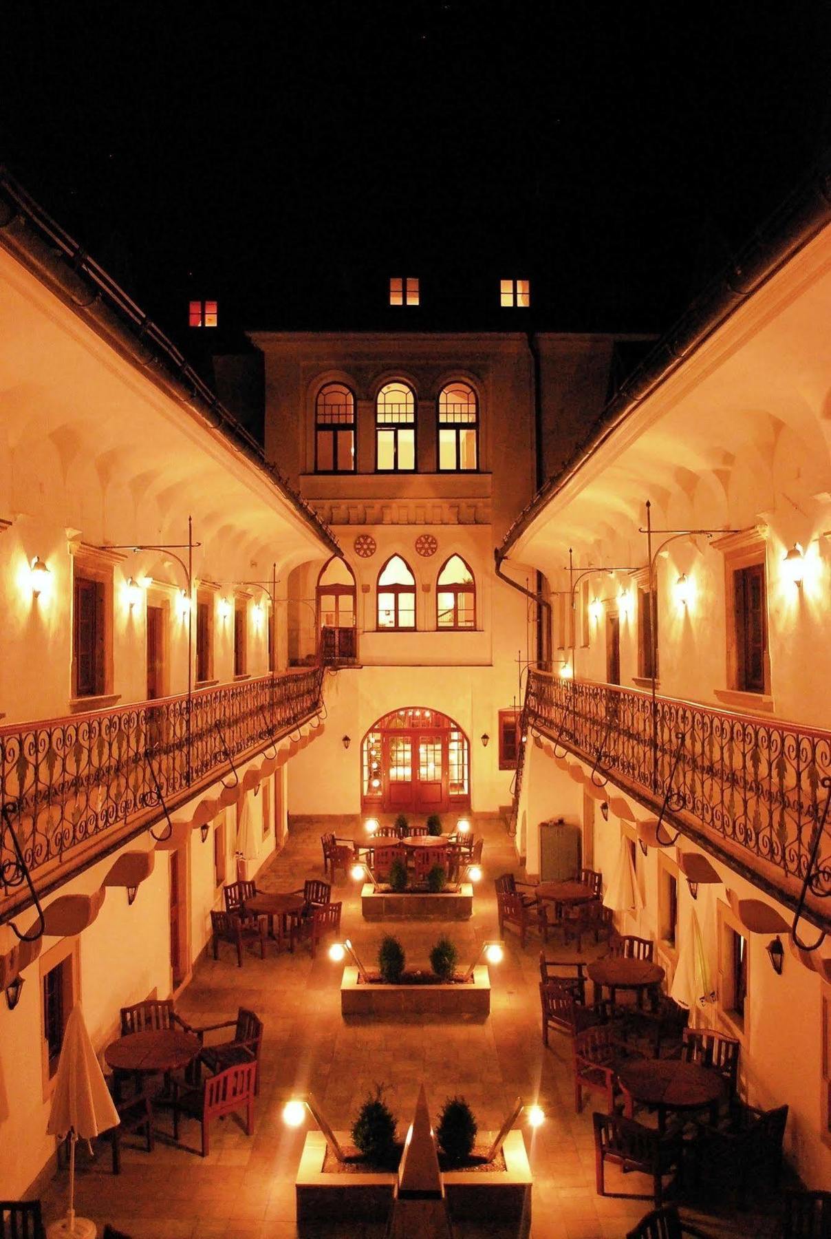 Hotel Stela Левоча Экстерьер фото